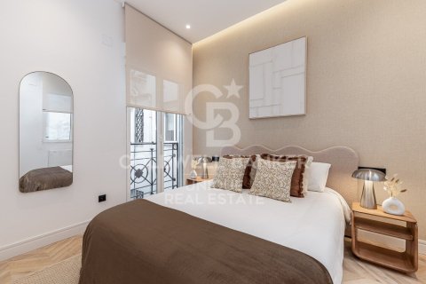 Apartamento en venta en Madrid, España 3 dormitorios, 137 m2 No. 156952 - foto 26