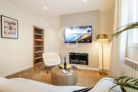 Lägenhet till salu i Madrid, Spanien 3 sovrum, 110 kvm. Nr. 156957 - foto 2