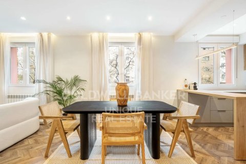 Lägenhet till salu i Madrid, Spanien 3 sovrum, 110 kvm. Nr. 156957 - foto 5