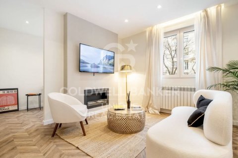 Lägenhet till salu i Madrid, Spanien 3 sovrum, 110 kvm. Nr. 156957 - foto 3