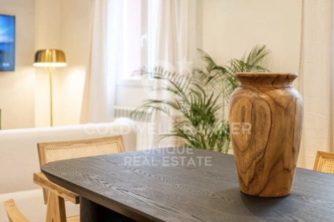 Lägenhet till salu i Madrid, Spanien 3 sovrum, 110 kvm. Nr. 156957 - foto 6