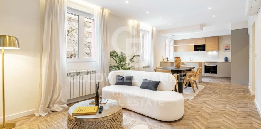 Wohnung in Madrid, Spanien 3 Schlafzimmer, 110 m2 Nr. 156957