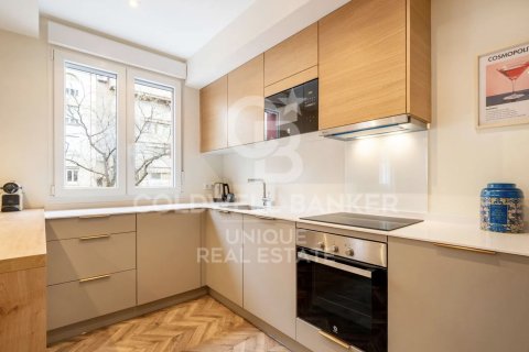 Lägenhet till salu i Madrid, Spanien 3 sovrum, 110 kvm. Nr. 156957 - foto 11