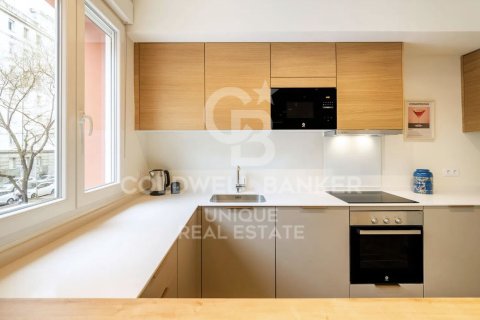 Lägenhet till salu i Madrid, Spanien 3 sovrum, 110 kvm. Nr. 156957 - foto 12