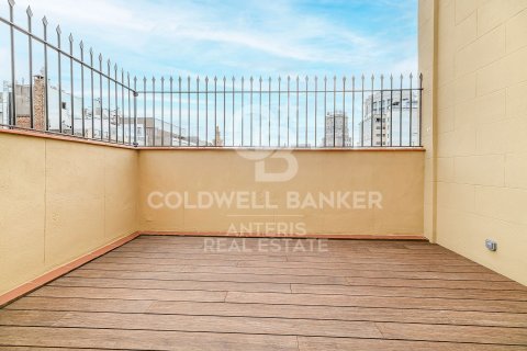 Продажа пентхауса в Барселона, Испания 2 спальни, 93м2 №156956 - фото 6