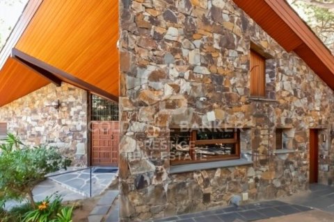 House for sale in Sant Andreu de Llavaneres, Barcelona, Spain 7 bedrooms, 725 sq.m. No. 156955 - photo 10