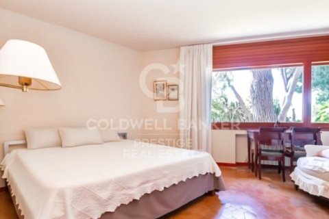 Dom w Sant Andreu de Llavaneres, Barcelona, Hiszpania 7 sypialni, 725 mkw. nr 156955 – zdjęcie 24