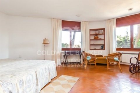 Dom w Sant Andreu de Llavaneres, Barcelona, Hiszpania 7 sypialni, 725 mkw. nr 156955 – zdjęcie 25
