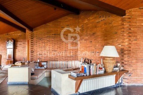 House for sale in Sant Andreu de Llavaneres, Barcelona, Spain 7 bedrooms, 725 sq.m. No. 156955 - photo 17