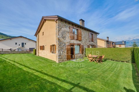 House for sale in Spain 3 bedrooms, 115 sq.m. No. 156953 - photo 23