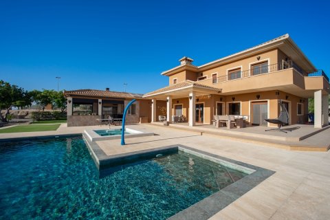 Villa in Torremendo, Alicante, Spain 6 bedrooms, 350 sq.m. No. 193762