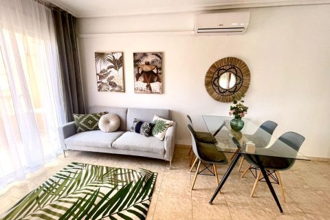 Appartamento a Torrevieja, Alicante, Spagna 1 camera da letto, 57 mq. N° 182935