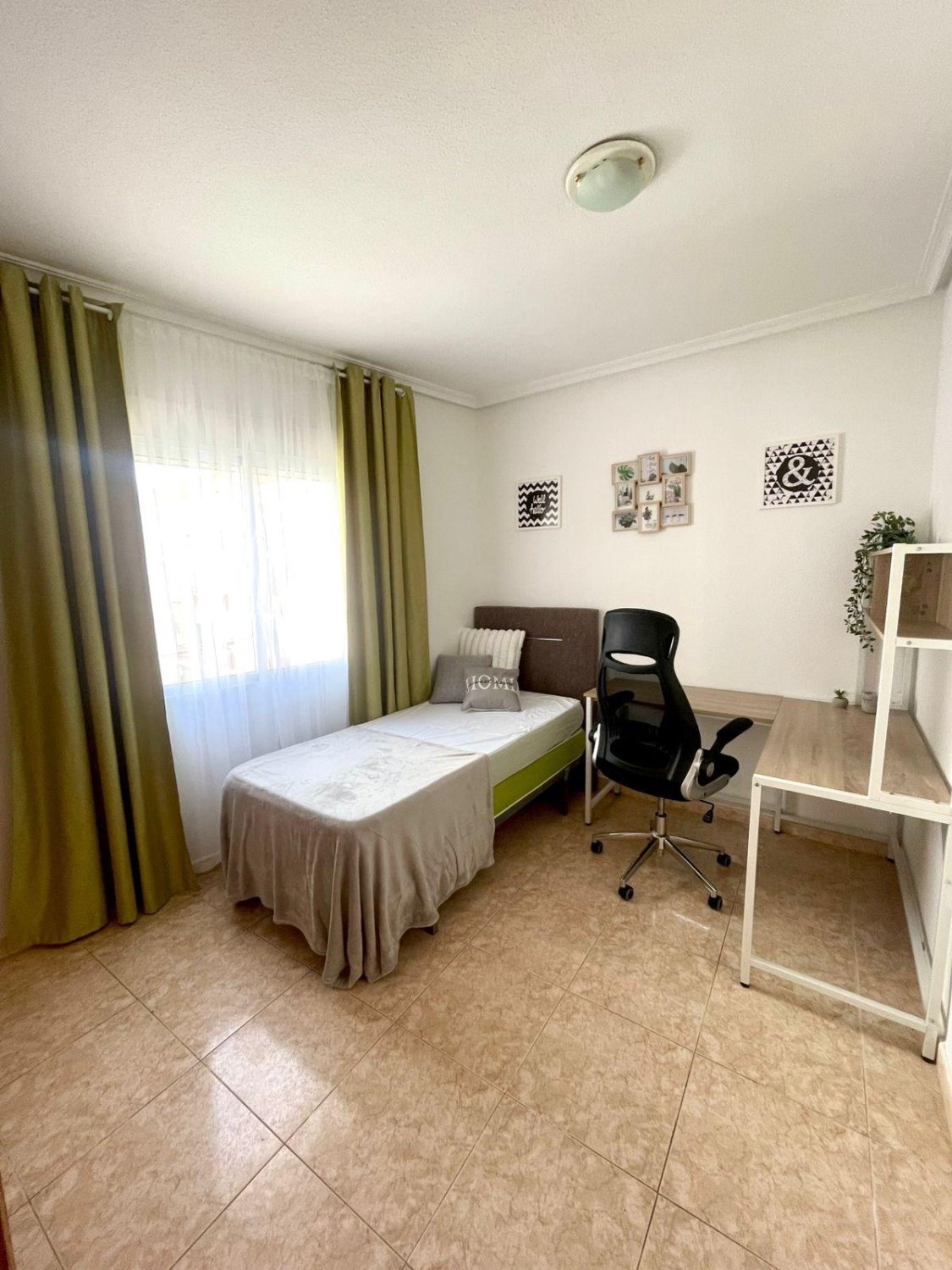 Dzīvoklis Torrevieja, Alicante, Spānijā 1 istaba, 57 m2 Nr. 182935