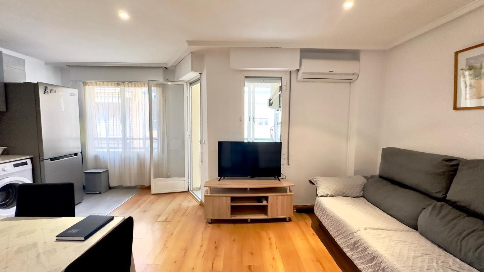 Appartamento a Torrevieja, Alicante, Spagna 2 camere da letto, 58 mq. N° 182932