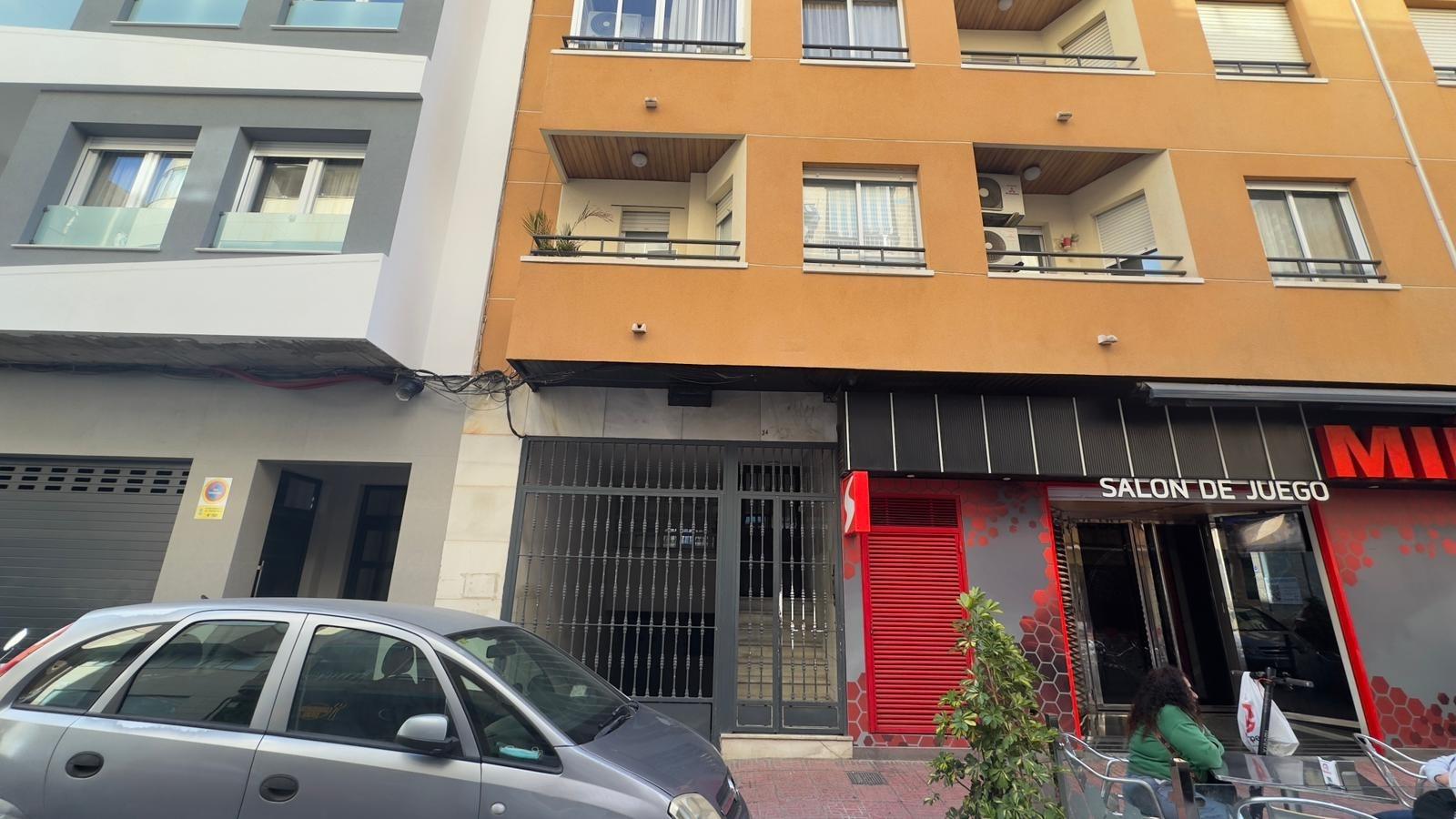 Appartamento a Torrevieja, Alicante, Spagna 2 camere da letto, 58 mq. N° 182932
