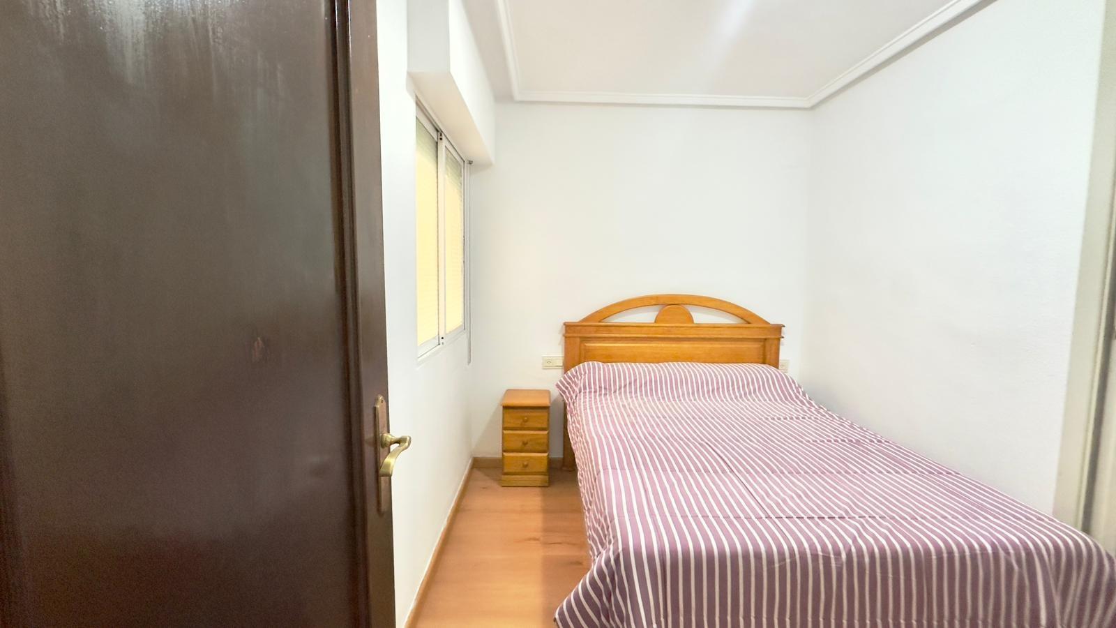 Appartamento a Torrevieja, Alicante, Spagna 2 camere da letto, 58 mq. N° 182932