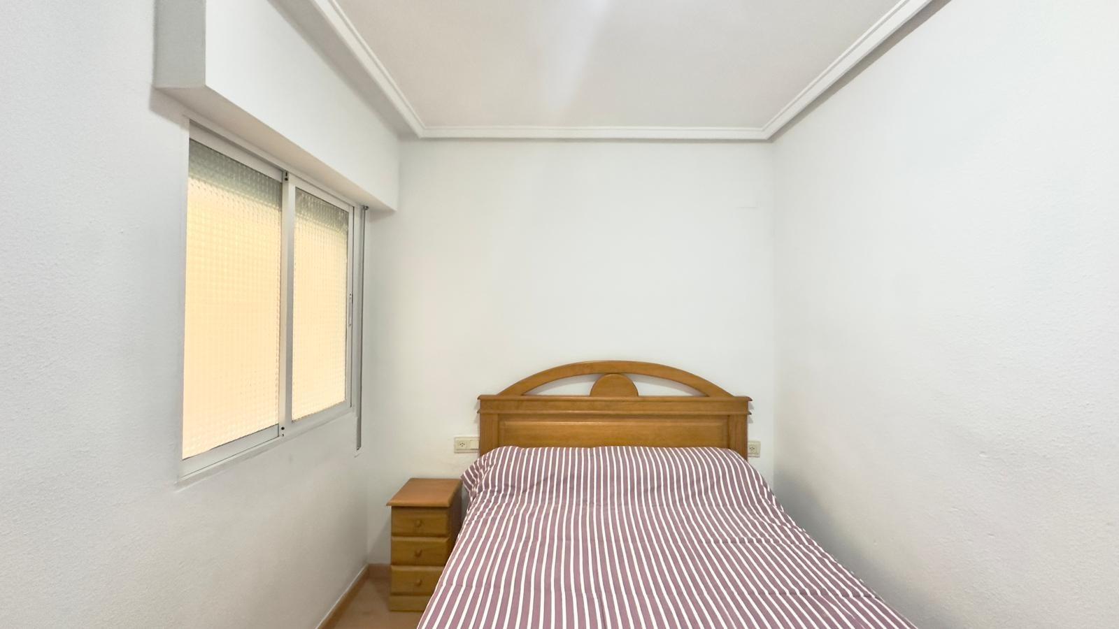 Appartamento a Torrevieja, Alicante, Spagna 2 camere da letto, 58 mq. N° 182932