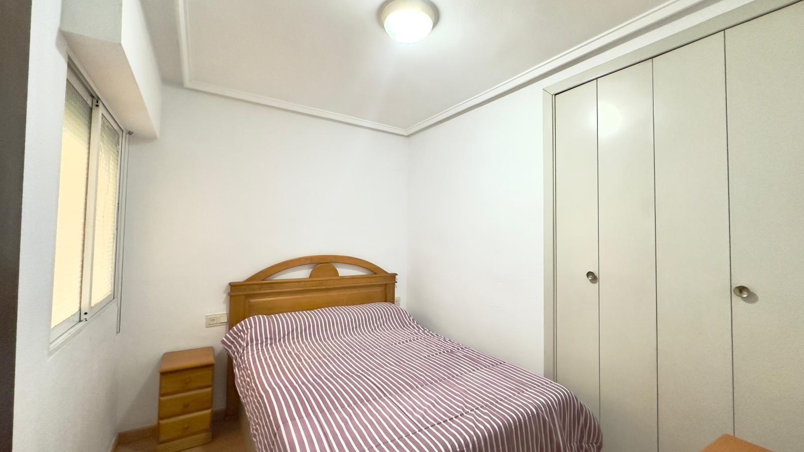 Appartamento a Torrevieja, Alicante, Spagna 2 camere da letto, 58 mq. N° 182932