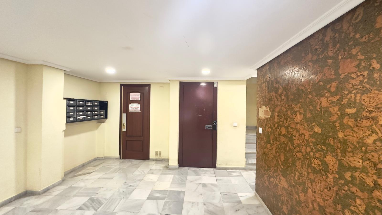 Appartamento a Torrevieja, Alicante, Spagna 2 camere da letto, 58 mq. N° 182932
