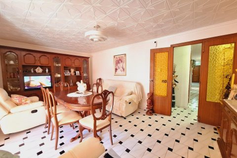 Appartamento a Torrevieja, Alicante, Spagna 1 camera da letto, 93 mq. N° 182934