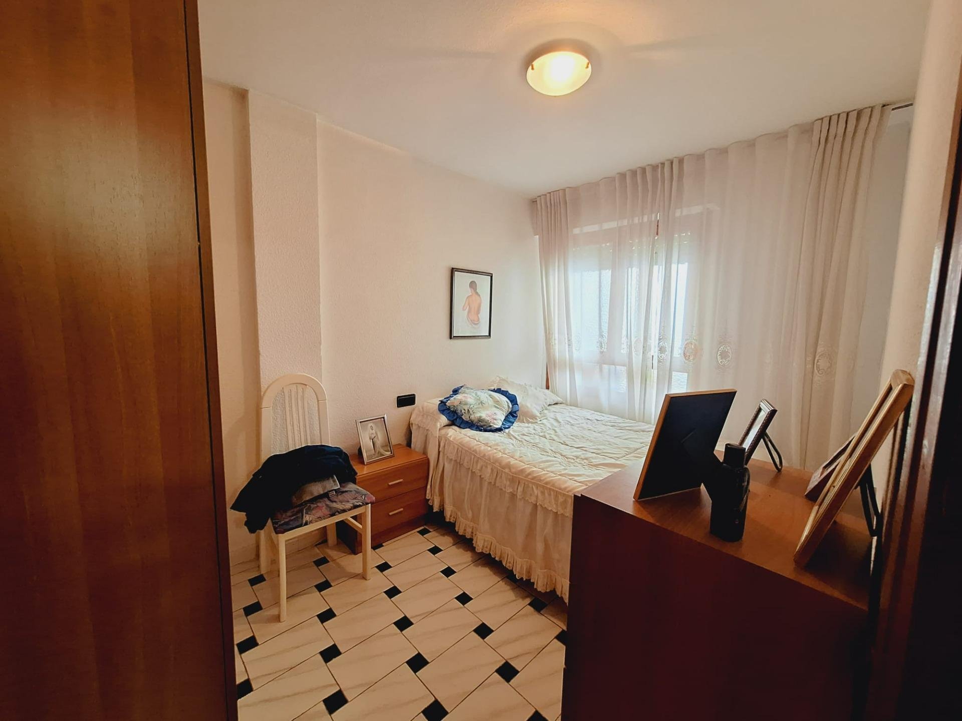 Apartament w Torrevieja, Alicante, Hiszpania 1 sypialnia, 93 mkw. nr 182934