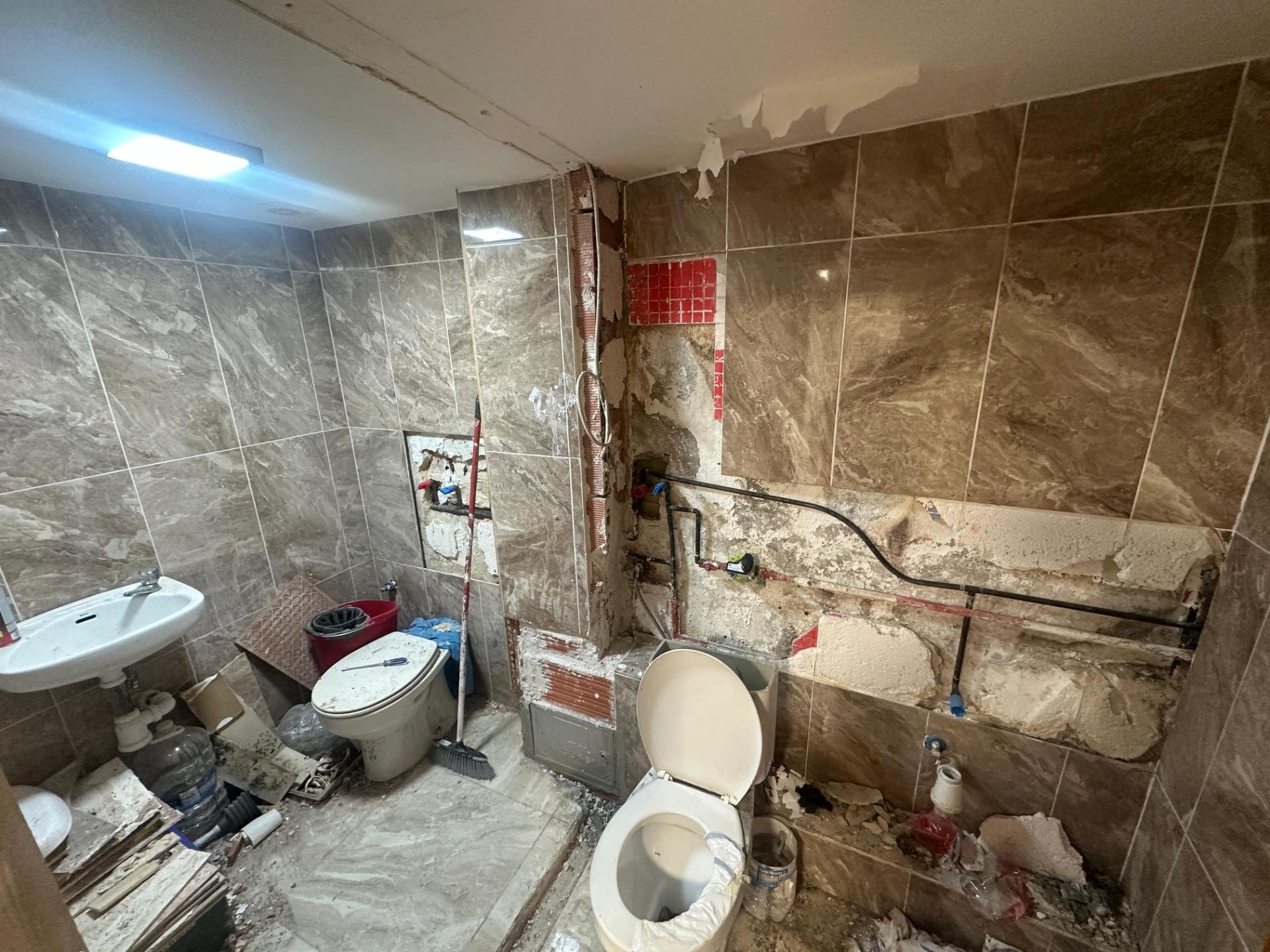 Commercial property à Alicante, Espagne 2 chambres, 63 m2 No. 182937