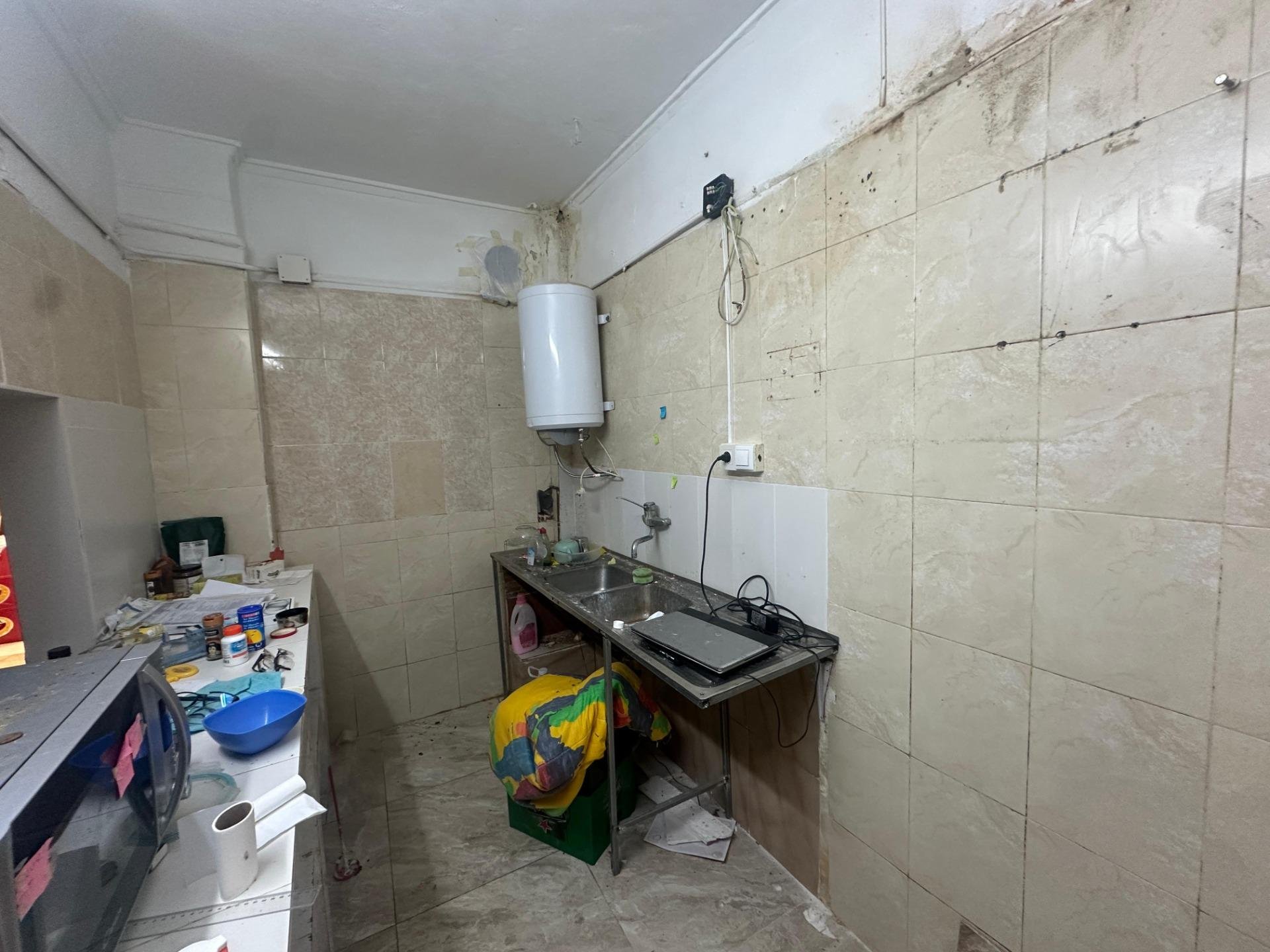 Commercial property à Alicante, Espagne 2 chambres, 63 m2 No. 182937