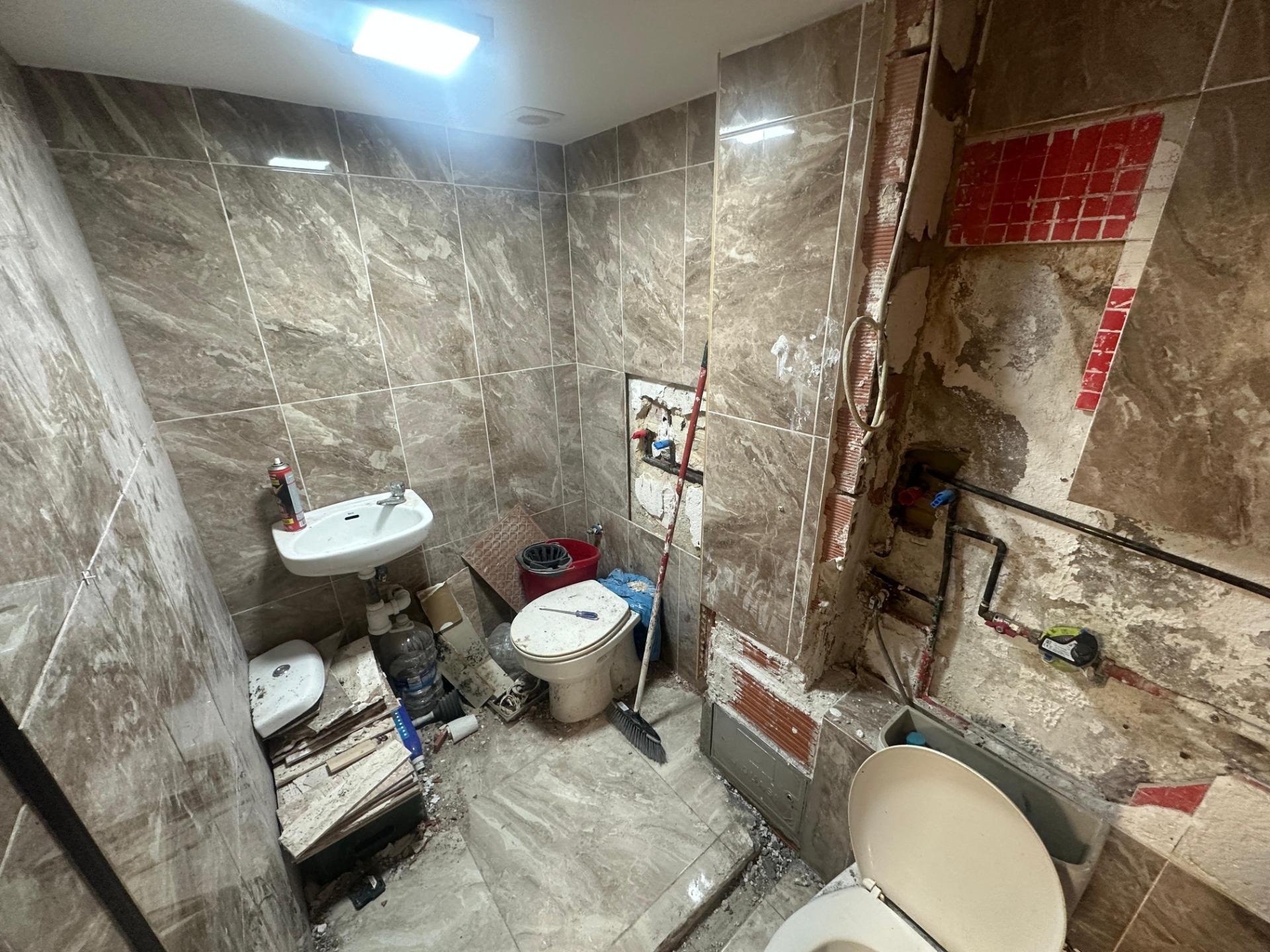 Commercial property à Alicante, Espagne 2 chambres, 63 m2 No. 182937