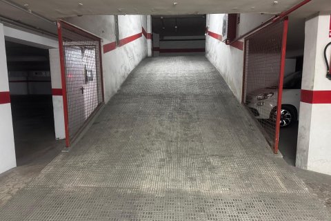 Garage for sale in Torrevieja, Alicante, Spain 22 sq.m. No. 182931 - photo 4