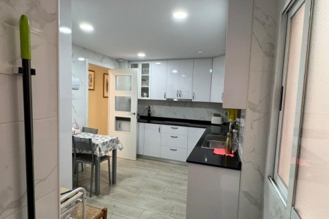 Appartamento in vendita a Torrevieja, Alicante, Spagna 3 camere da letto, 107 mq. N° 177926 - foto 9