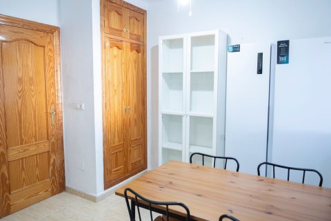 Продажа дуплекса в Сан-Педро-дель-Пинатар, Мурсия, Испания 4 спальни, 180м2 №180139 - фото 9