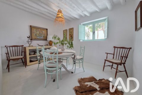 House for sale in Riogordo, Malaga, Spain 2 bedrooms, 202 sq.m. No. 188212 - photo 6