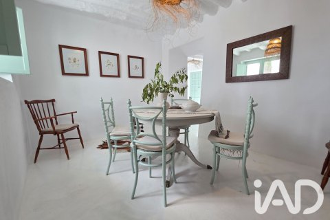 House for sale in Riogordo, Malaga, Spain 2 bedrooms, 202 sq.m. No. 188212 - photo 7
