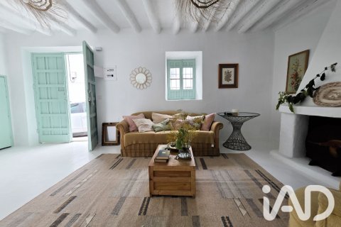 House for sale in Riogordo, Malaga, Spain 2 bedrooms, 202 sq.m. No. 188212 - photo 5