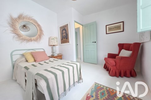 House for sale in Riogordo, Malaga, Spain 2 bedrooms, 202 sq.m. No. 188212 - photo 19