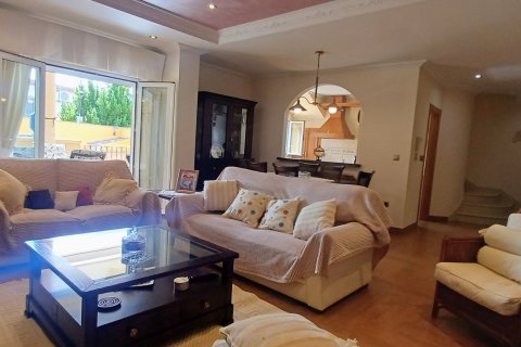 Apartment for sale in Bullas, Murcia, Spain 4 bedrooms, 331 sq.m. No. 188209 - photo 5