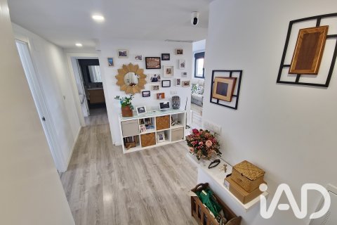 Apartamento en venta en Alicante, España 3 dormitorios, 94 m2 No. 188207 - foto 14