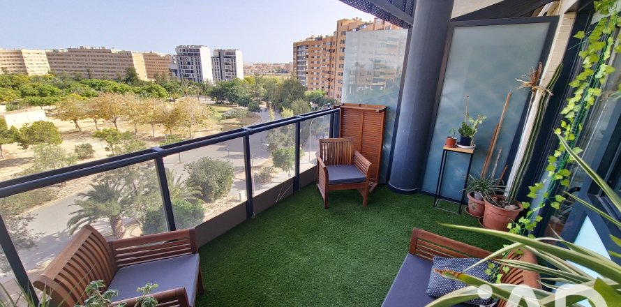 Apartamento en Alicante, España 3 dormitorios, 94 m2 No. 188207