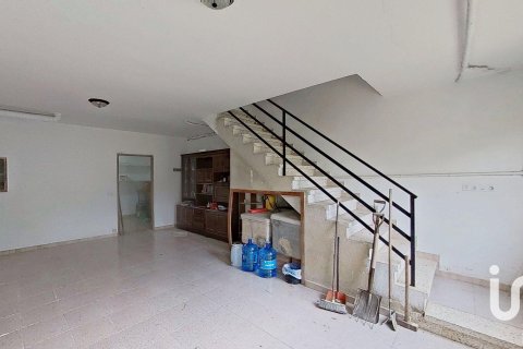 Kamienica w El Vendrell, Tarragona, Hiszpania 5 sypialni, 231 mkw. nr 153101 – zdjęcie 23