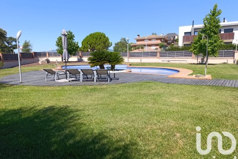 Terreno in vendita a Palau-Solita I Plegamans, Barcelona, Spagna 831 mq. N° 153096 - foto 6