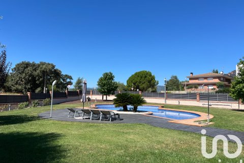 Terreno in vendita a Palau-Solita I Plegamans, Barcelona, Spagna 831 mq. N° 153096 - foto 4