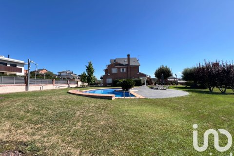 Terreno in vendita a Palau-Solita I Plegamans, Barcelona, Spagna 831 mq. N° 153096 - foto 12