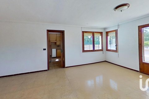 Talo myytävänä Elche, Alicante, Espanja, 4 makuuhuonetta, 343 m2 No. 153095 - kuva 7