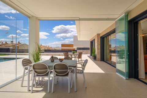 Villa pārdošanā Torrevieja, Alicante, Spānijā 234 m2 Nr. 195887 - attēls 24