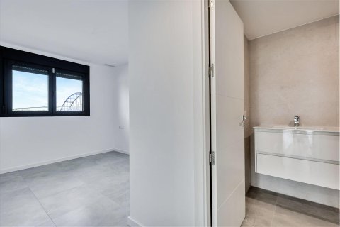 Dzīvoklis pārdošanā Dehesa De Campoamor, Alicante, Spānijā 113 m2 Nr. 195890 - attēls 17
