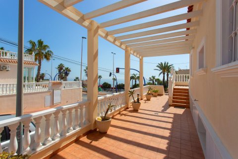 Villa pārdošanā Torrevieja, Alicante, Spānijā 180 m2 Nr. 195888 - attēls 5