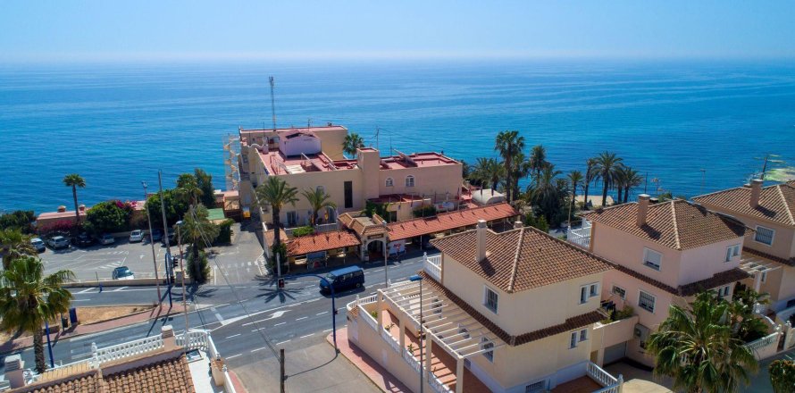 Villa Torrevieja, Alicante, Spānijā 180 m2 Nr. 195888