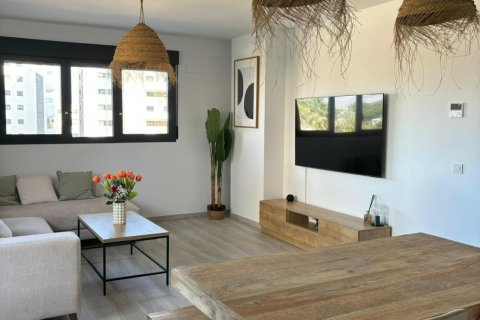 Продажа квартиры в Аликанте, Испания 2 спальни, 86м2 №146846 - фото 9