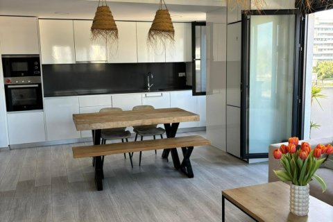 Продажа квартиры в Аликанте, Испания 2 спальни, 86м2 №146846 - фото 5