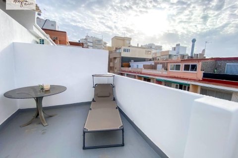 Penthouse w El Perello, Valencia, Hiszpania 1 sypialnia, 74 mkw. nr 146842 – zdjęcie 1